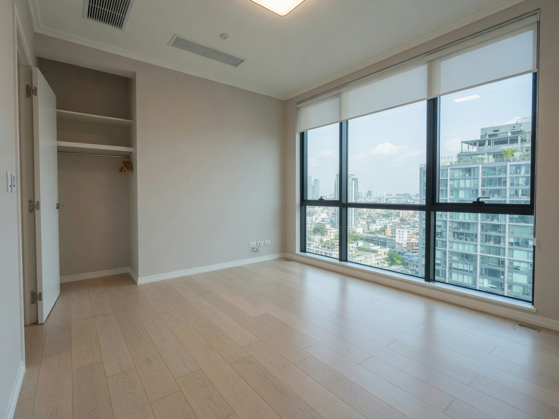 Virtual Staging Bedroom — before